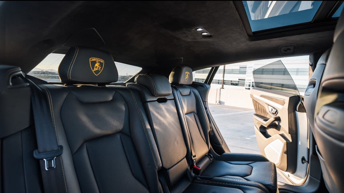 lamborghini URUS