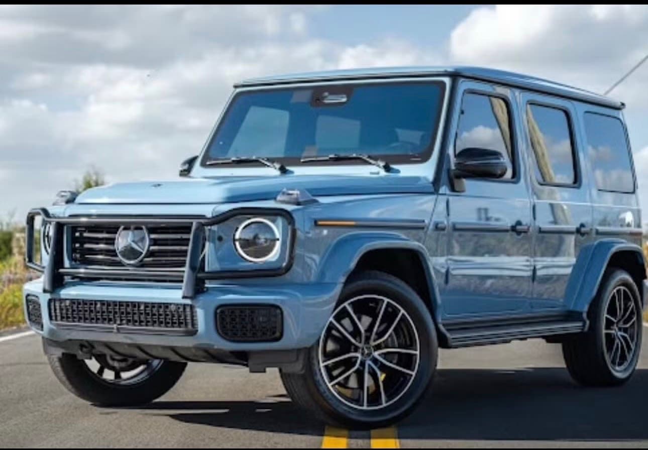 Mercedes-Benz G550