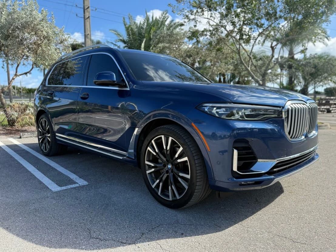 BMW X7